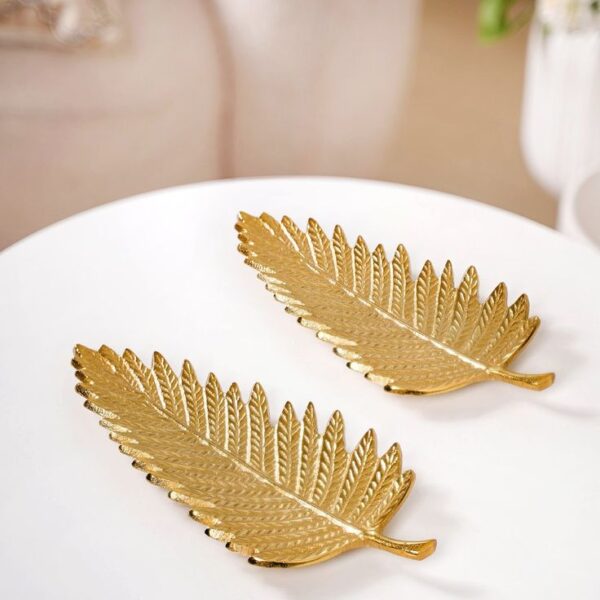 Golden Fern Leaf Metal Tray With Handle Set Of 2